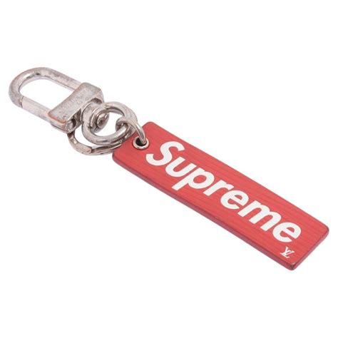 coque supreme louis vuitton|supreme x louis vuitton keychain.